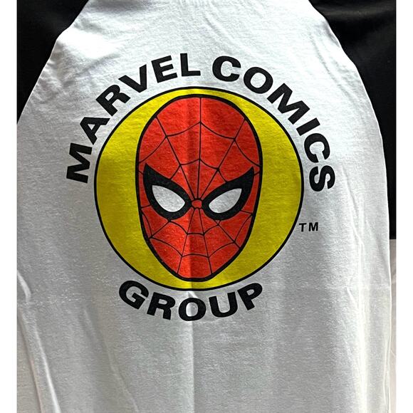 Spider-Man Marvel Comics Group Raglan Tee Mens Medium | Black White Disney Shirt - Picture 3 of 9